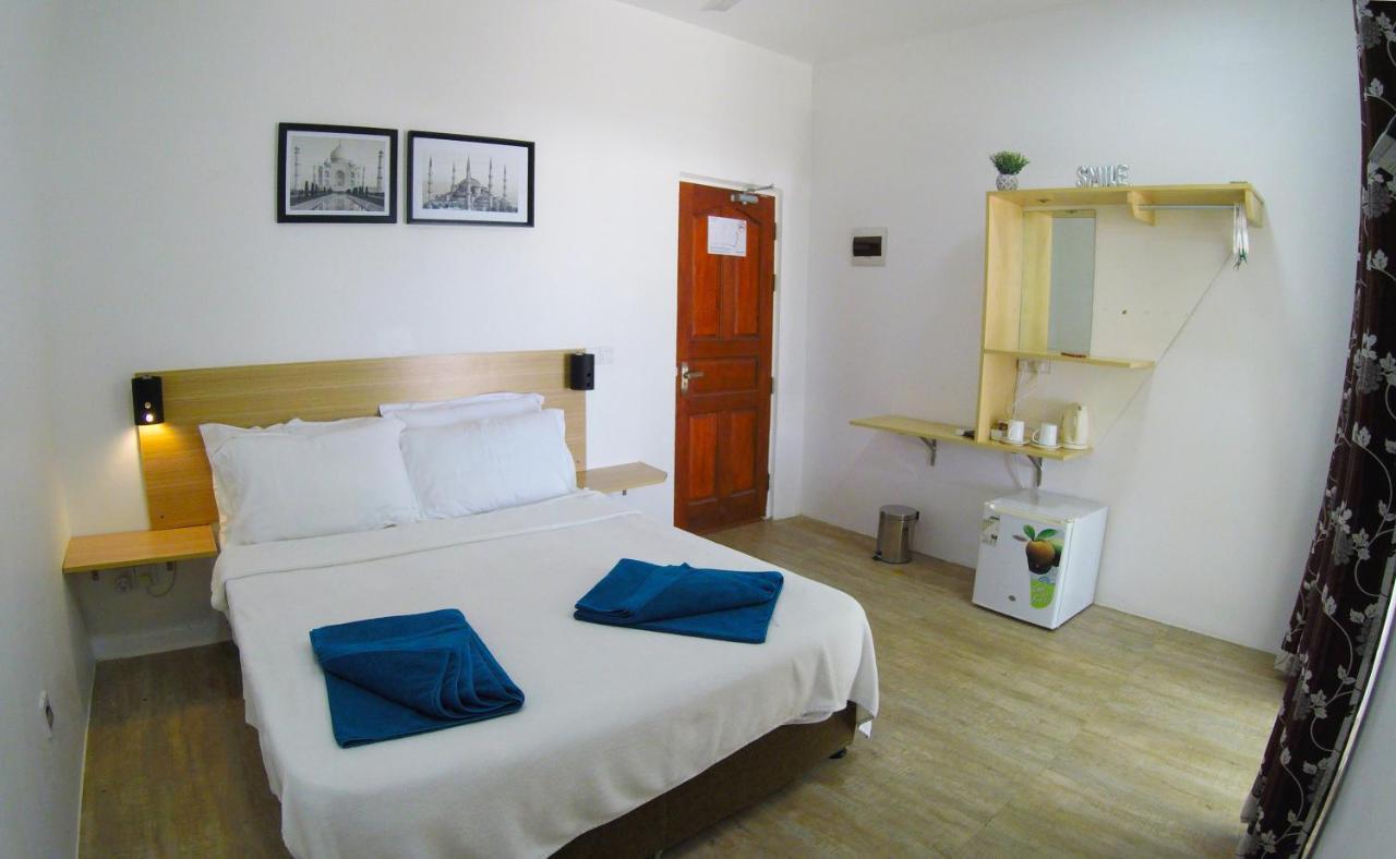 Hotel Seginy Seaview Guraidhoo  Exterior foto